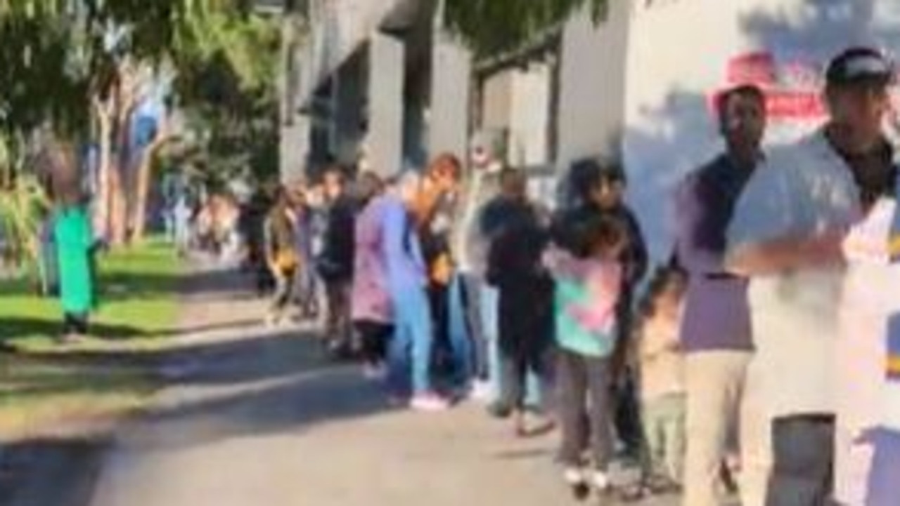 ‘ABSOLUTELY FERAL’: Aussies fume over 2-hour queues at voting booths