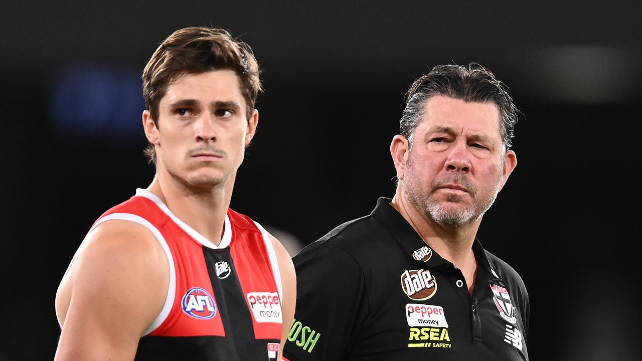 Jack Steele of the Saints and Saints head coach Brett Ratten. Photo by Quinn Rooney/Getty Images.