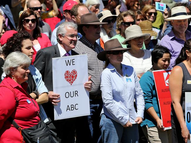 Independent MP Andrew Wilkie was among protesters at a Hobart rally to protect the ABC