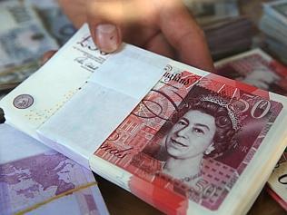 Funds bet on further pound falls
