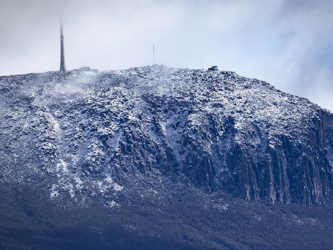 Snow, wind and flood watches issued for Tassie