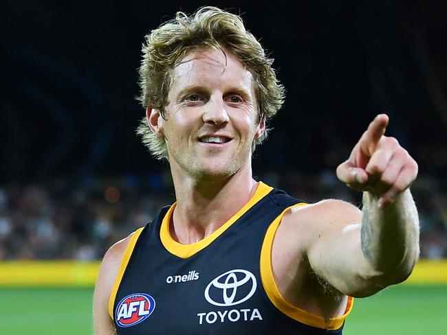 ADELAIDE, AUSTRALIA - APRIL 02: Rory Sloane of the Crows acknowledges the fans after the round 3 AFL match between the Adelaide Crows and the Gold Coast Suns at Adelaide Oval on April 02, 2021 in Adelaide, Australia. (Photo by Mark Brake/Getty Images)