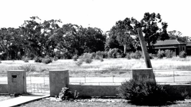 Silveracres and the Connor family home, viewed from Glenrowan Road, Woodville South in about 1946. Picture: Supplied/Judith Parkinson