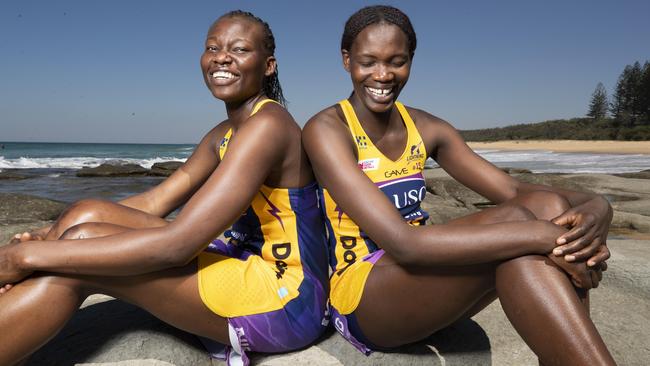 The Lightning’s twin towers Peace Proscovia and Phumza Maweni have re-signed