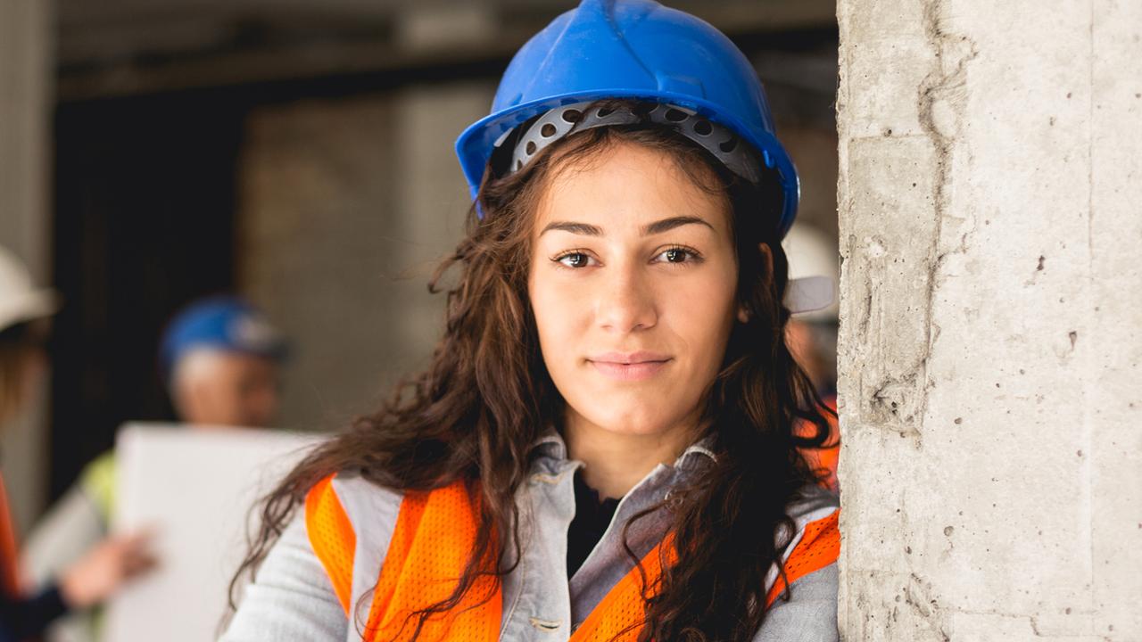 Master Builders Australia boss’ call for more female tradies amid ...