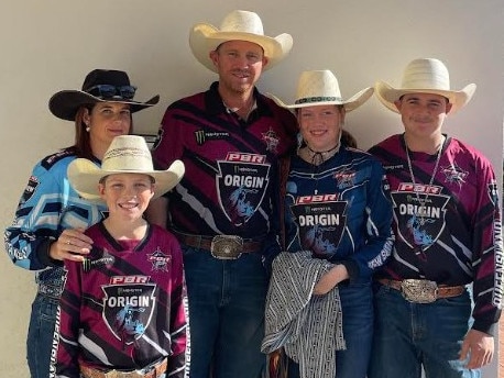 The Roots family from Duaringa - Amy and Adrian with children Wylie, Chelsey and Dustin.