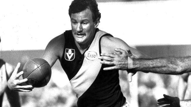 Richmond goalkicking superstar Michael Roach in action during the 1986 season.