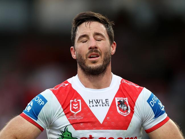 SYDNEY, AUSTRALIA - SEPTEMBER 07: Ben Hunt of the Dragons reacts during the round 27 NRL match between St George Illawarra Dragons and Canberra Raiders at Netstrata Jubilee Stadium, on September 07, 2024, in Sydney, Australia. (Photo by Mark Metcalfe/Getty Images)