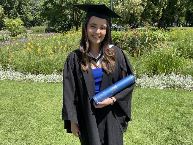 Kayley Portelli graduated with a Bachelor of Commerce at the 2024 University of Melbourne graduations. Picture: Himangi Singh