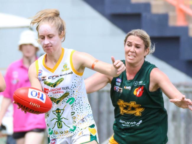 PINT's Steph Lawrence and St Mary's Jemma Iacono inthe 2023-24 NTFL season. Picture: Celina Whan / AFLNT Media