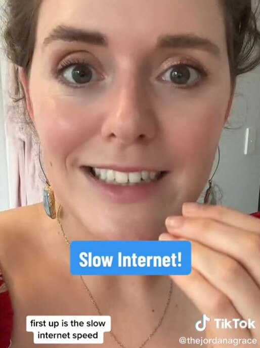 Her first pet peeve is the slow internet. Picture: TikTok/thejordanagrace