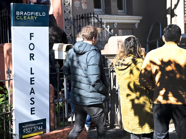 SYDNEY, AUSTRALIA - NewsWire Photos,June 4, 2022: Sydney-siders view properties in Surry Hills for rent as prospective tenants are having difficulties securing rental properties.Crown Street, Surry Hills Picture: NCA NewsWire / Jeremy Piper