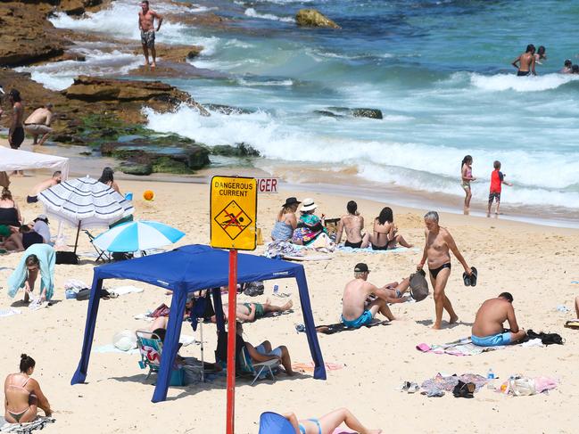 SYDNEY, AUSTRALIA: Newswire Photos: JANUARY 02 2024: A general view of people swimming at Maroubra Beach in Sydney's East, as today January 2nd is known as the one day of the year where the most drownings occur Nationally at our Beaches.  Photo by: NCA Newswire/ Gaye Gerard