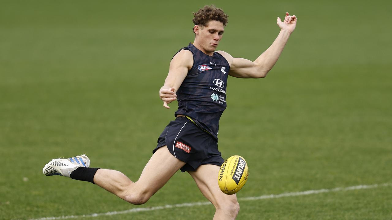 Charlie Curnow has been a huge success story in KFC SuperCoach after a slow start. Picture: Darrian Traynor/Getty Images