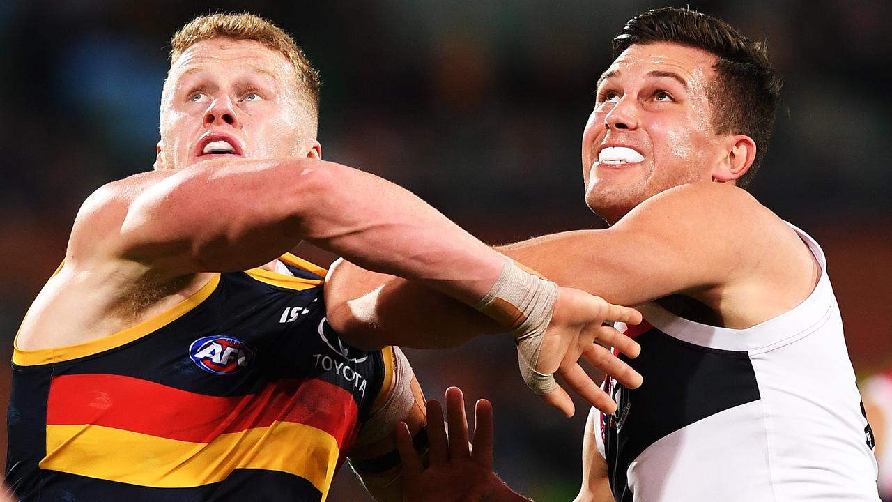 ADELAIDE, AUSTRALIA - AUGUST 03: Reilly O'Brien of the Adelaide Crows rucks against Rowan Marshall of the Saints during the round 20 AFL match between the Adelaide Crows and the St Kilda Saints at Adelaide Oval on August 03, 2019 in Adelaide, Australia. (Photo by Mark Brake/Getty Images)