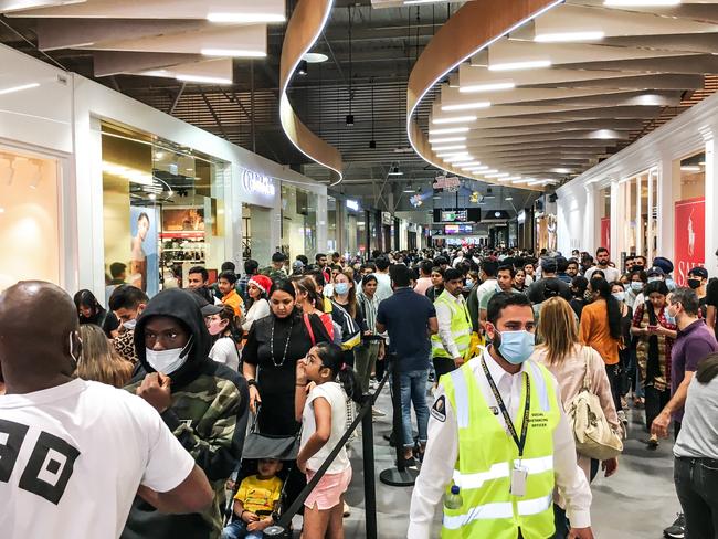 Boxing Day Sale Shoppers  Not Social Distancing, Boxing Day Sale Shoppers  not Social Distancing as they attend the sales at DFO Homebush. They seem to have forgotten about social distancing and covid worries. Pic: Sunday Telegraph - Flavio Brancaleone