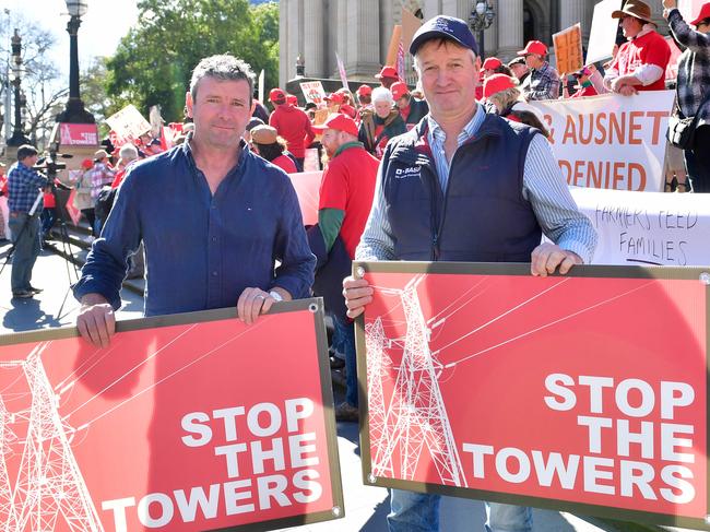 NEWS: Tractor Rally in CBD Stop Ausnet TowersPICTURED:  Tractor Rally in CBD Stop Ausnet TowersPICTURE: ZOE PHILLIPS