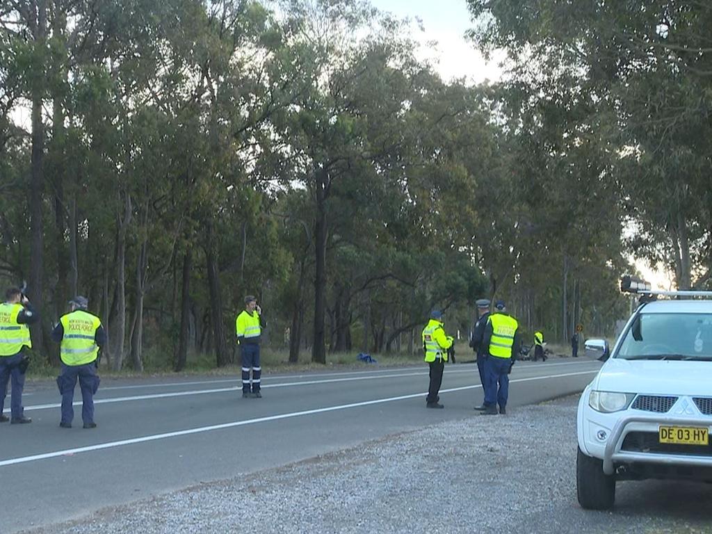 The Pacific Highway was closed between Moala Parade and Jetty Avenue in both directions. Picture: TNV