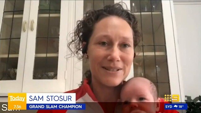 Tennis star Sam Stosur shows off baby daughter (Today)