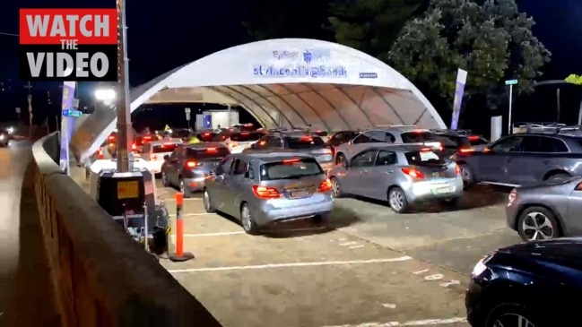 Bondi Covid testing long line time lapse