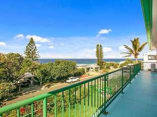 Sea-view home in best street