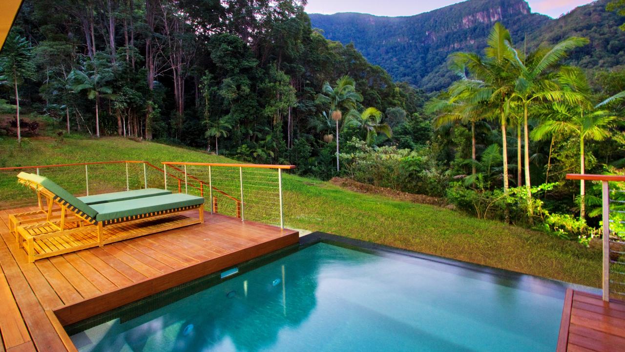 Crystal Creek Rainforest Retreat Review Escapecomau - 