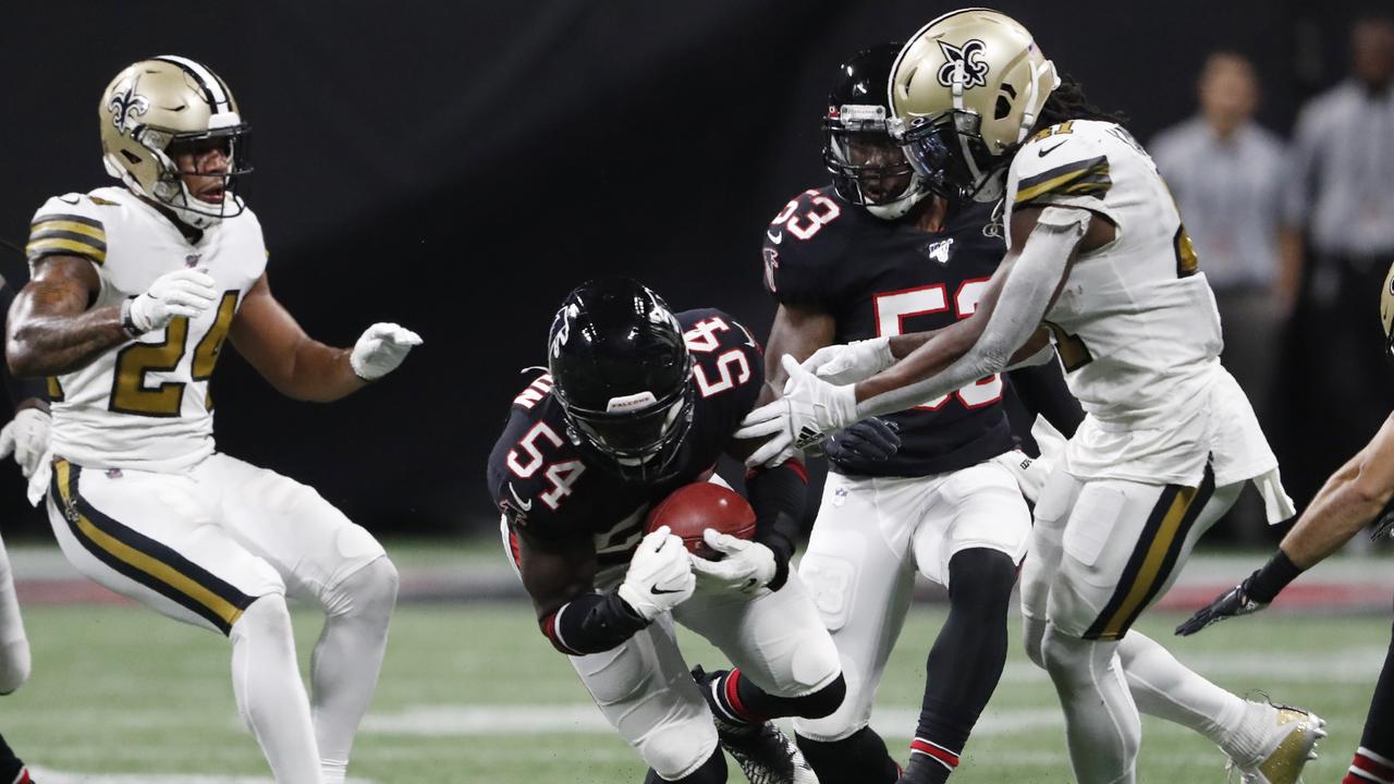 New Orleans Saints beat Atlanta Falcons 26-18 to capture third consecutive NFC  South title