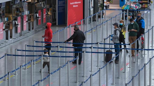 Passengers will be required to wear masks the entire flight. Picture: Ina FASSBENDER / AFP