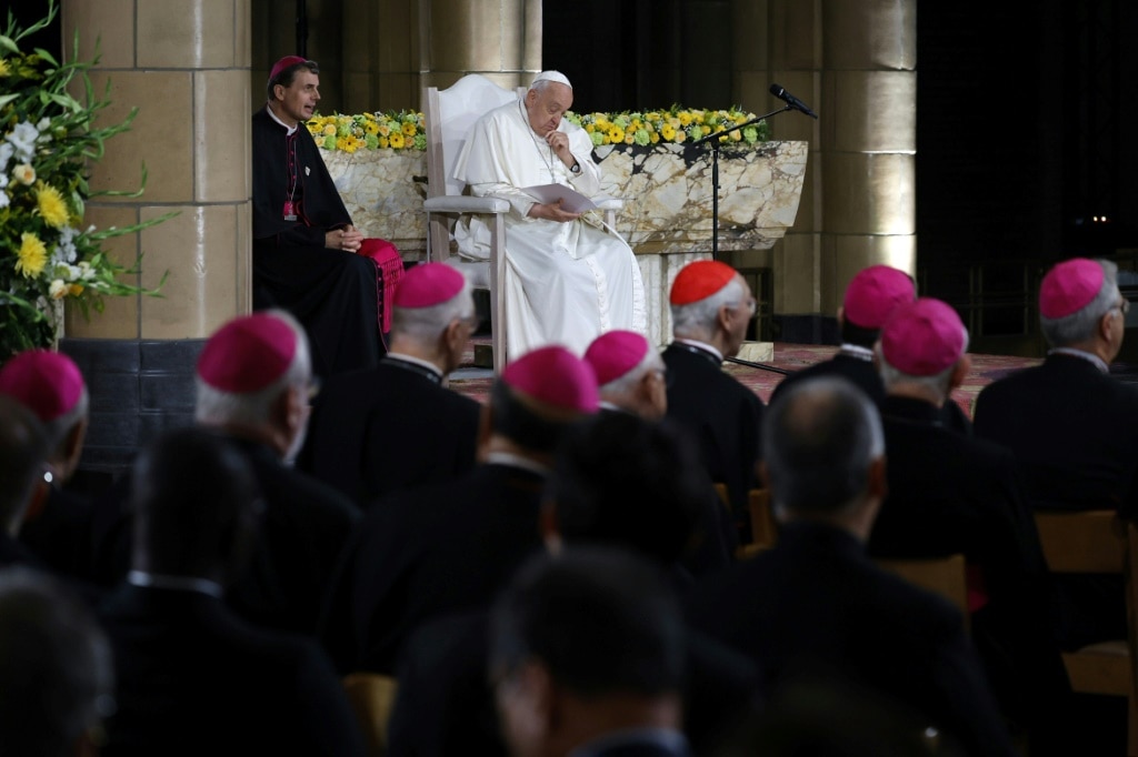 Pope Francis was pressed on the issue of child sexual abuse for a second day of a Belgium visit partially overshadowed by past scandals