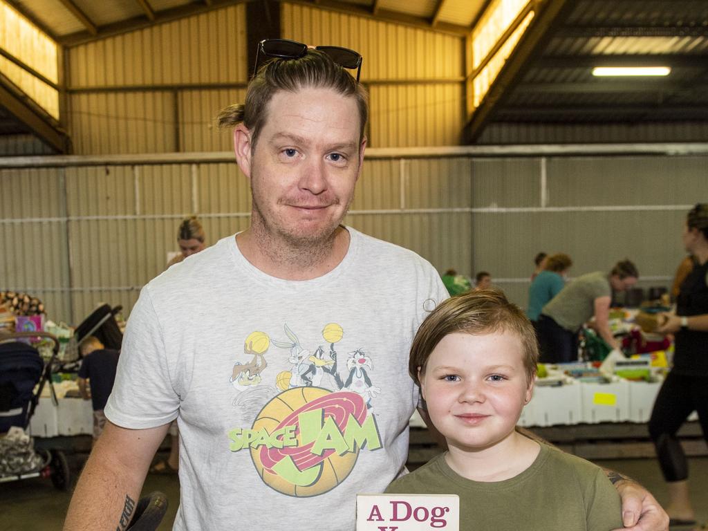 Tim and Amelia McKinlay at the Chronicle Lifeline Bookfest 2022. Saturday, March 5, 2022. Picture: Nev Madsen.