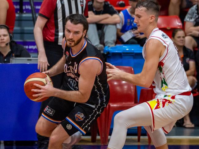 Darwin Salties gun recruit Sean Macdonald had 30 points on debut against Southern Districts Spartans on March 25. Picture: Thommo's Photography.