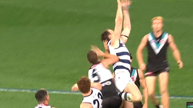 The elbow contact appeared to come from under the ribs. Photo: Fox Footy.