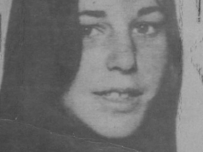 **This picture has a scanned reverse - see associated content at the bottom of the details window** Catherine Headland, 14, abducted in 1980. Her body, along with two others was found in the scrub at Tynong North in Victoria. The deaths are believed to be linked to severlal others as part of an unsolved serial killing case.
