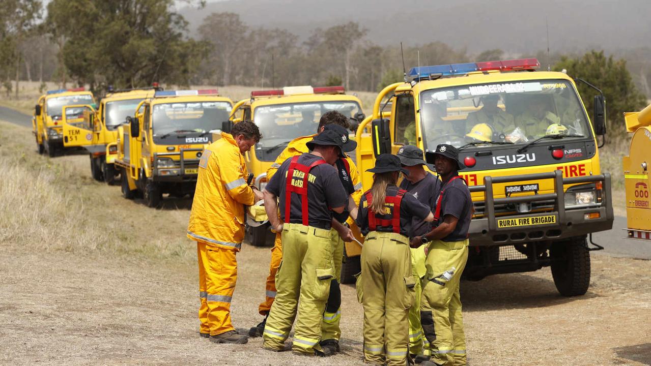 Fire fighters preparing for fires near Spicers Gap near Aratula. Pic Peter Wallis