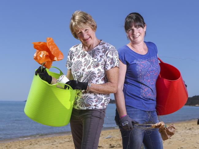 Cathy Mitchell and Amy Westnedge starting Beach Patrol 3934. Picture: Wayne Taylor