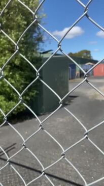 Distressed dog in Mount Gambier Pound