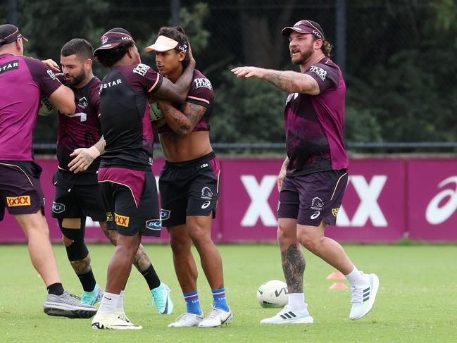 Josh McGuire instructing during Brisbane Broncos training. Picture: Liam Kidston