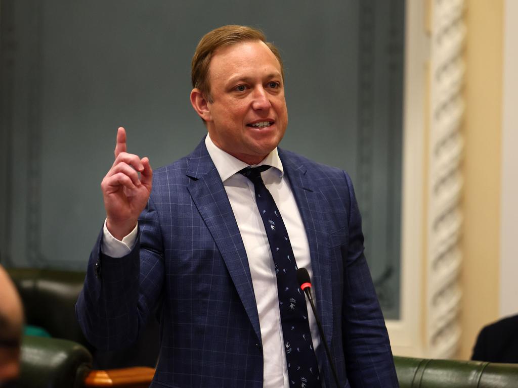 Desperate Miles falls back on fear