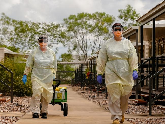 **NO ONLINE USE UNTIL 12:05AM, Friday 15th January, 2020** AUSMAT staff conduct a Swabbing run at a PPE drill at the NCCTRCA/AUSMAT sections of the Howard Springs Corona virus quarantine Centre on Darwin's outskirts. Picture: GLENN CAMPBELL via NCA NewsWire