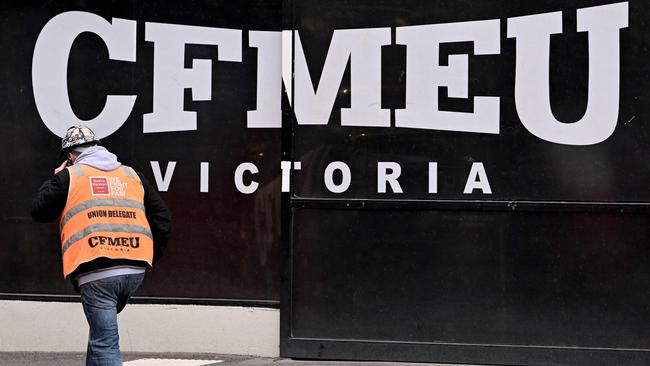 The CFMEU has pulled out of a Fair Work Commission bid to represent Geelong council workers. Picture: William West