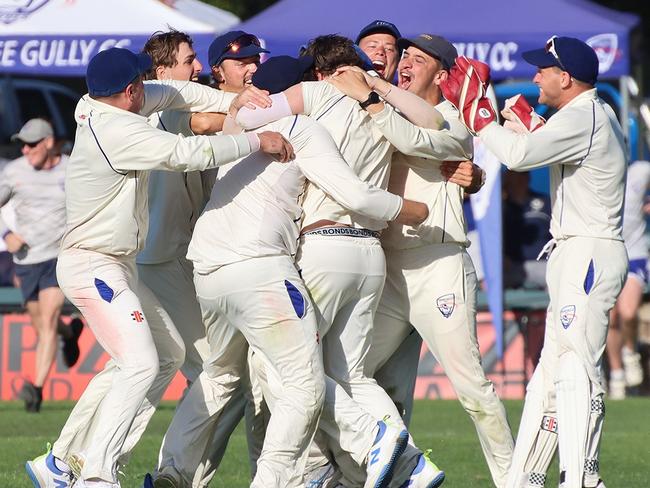 FTGDCA: Ferntree Gully celebrates its 2023-24 Norm Reeves Shield grand final win