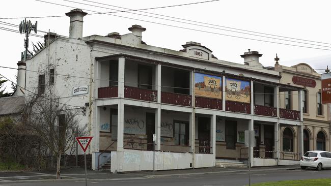 The community wants to see the old White Dog hotel restored. Picture: Stuart Milligan