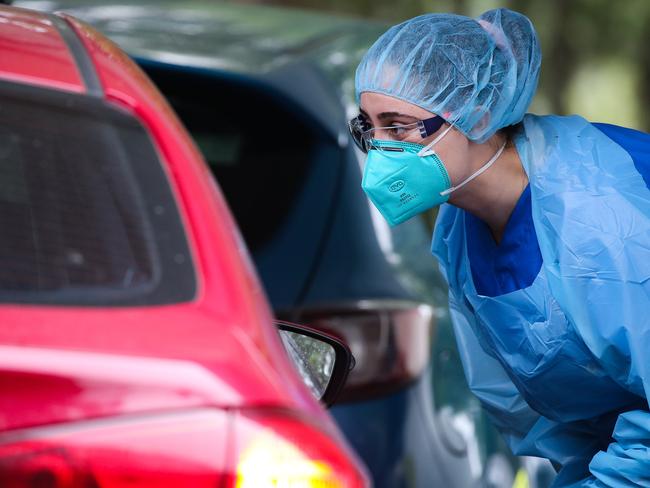 SYDNEY, AUSTRALIA - DECEMBER 04 2021- Newswire Photos: Nurses are seen working at the Smithfield drive thru Covid-19 Testing site in Sydney. Picture: NCA Newswire / Gaye Gerard