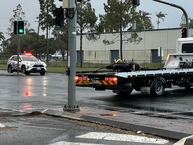 Emergency crews were called to the location at the Maggioli Dr and Archibald St intersection just after 4.30pm Monday.