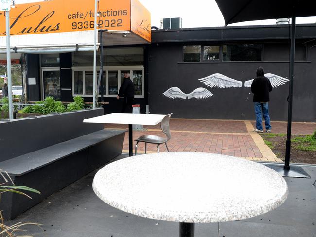 The outdoor table at the Sweet Lulus cafe in Keilor East where gangland figure Gavin Preston was shot dead. Picture: Andrew Henshaw