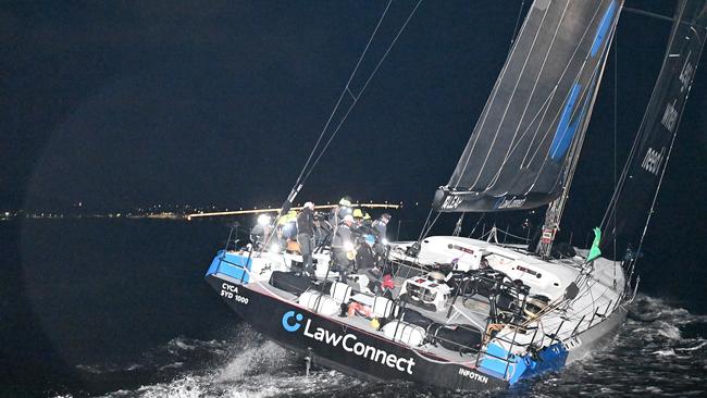 HOBART, AUSTRALIA - DECEMBER 28: Law Connect crosses the line to win the 2024 Sydney to Hobart, on December 28, 2024 in Hobart, Australia. (Photo by Steve Bell/Getty Images)