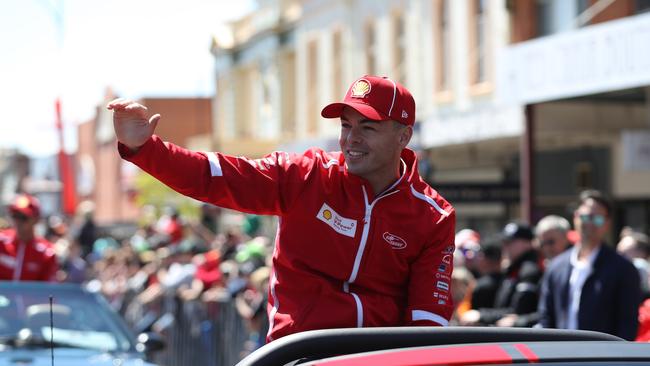 BATHURST, AUSTRALIA — OCTOBER 09: Scott McLaughlin driver of the #17 Shell V-Power Racing Ford waves to fans during the drivers parade ahead of the Bathurst 1000, which is part of the Supercars Championship at on October 09, 2019 in Bathurst, Australia. (Photo by Robert Cianflone/Getty Images)