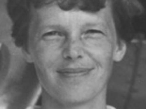 Photo could solve Earhart mystery