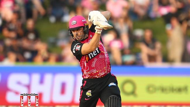 Justin Avendano batting in the game between the Sydney Sixers and the Perth Scorchers.