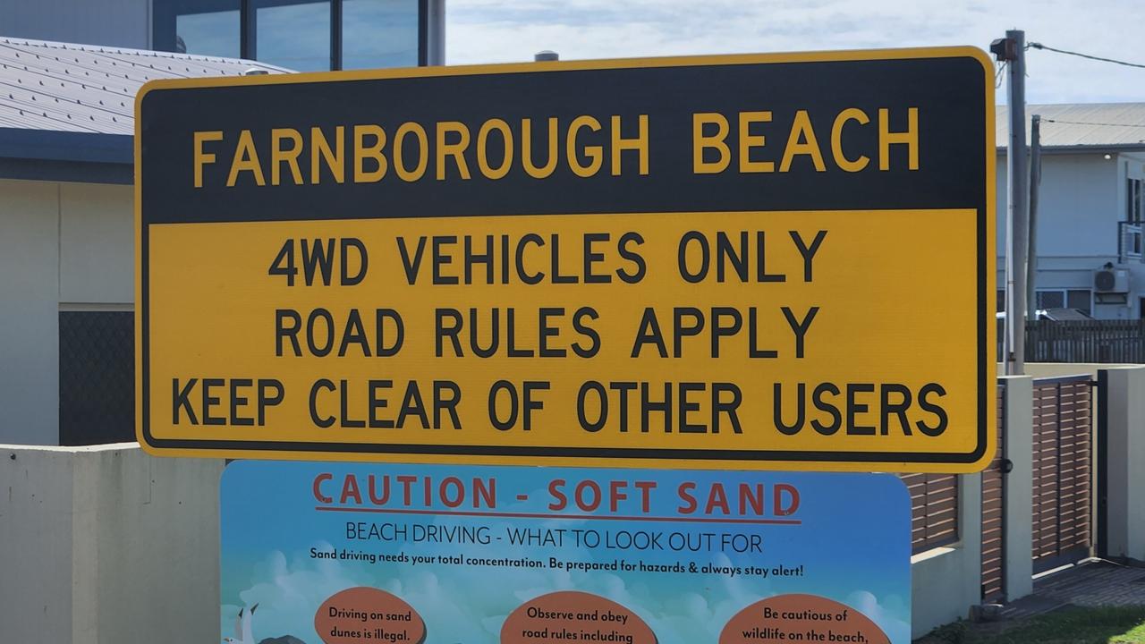 The sign just before the Bangalee access ramp to Farnborough Beach, off Hinz Avenue.